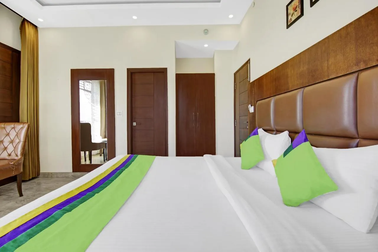 Hotel Crosswinds West Shimla